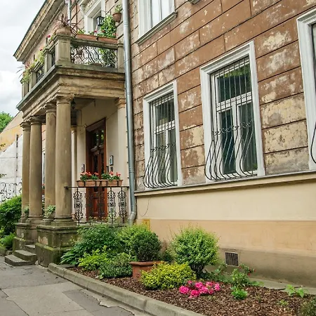 Red Kurka Apartman *