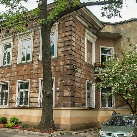 Red Kurka Apartman *