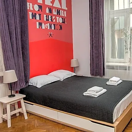 Red Kurka Apartment Krakau