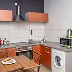Red Kurka דירה
